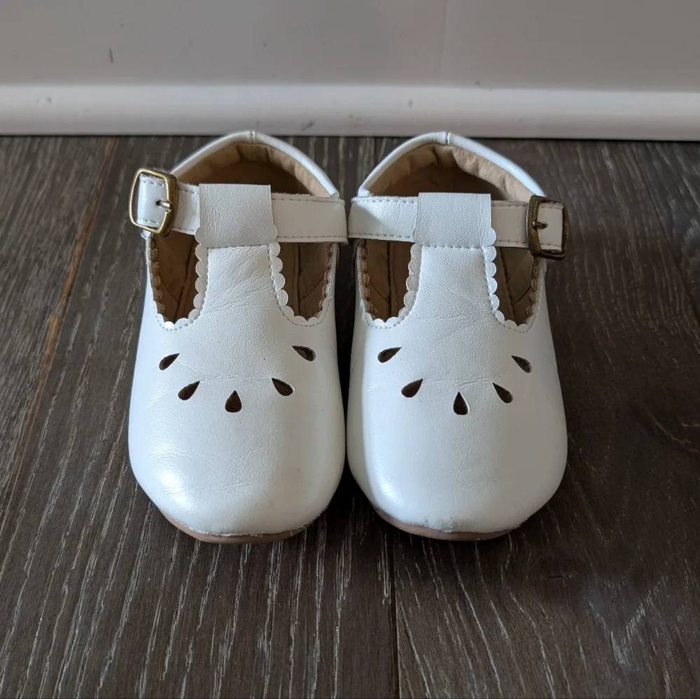 3/$15 - Felix & Flora Girls' White Mary Jane Shoes Size 10